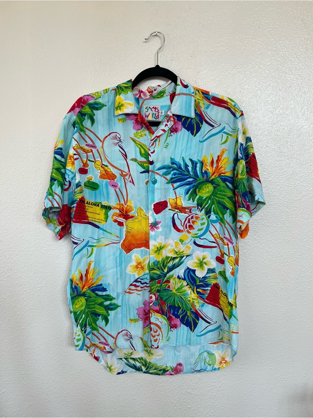Jams World Vintage Men’s Hawaiian Button-Down Shirt